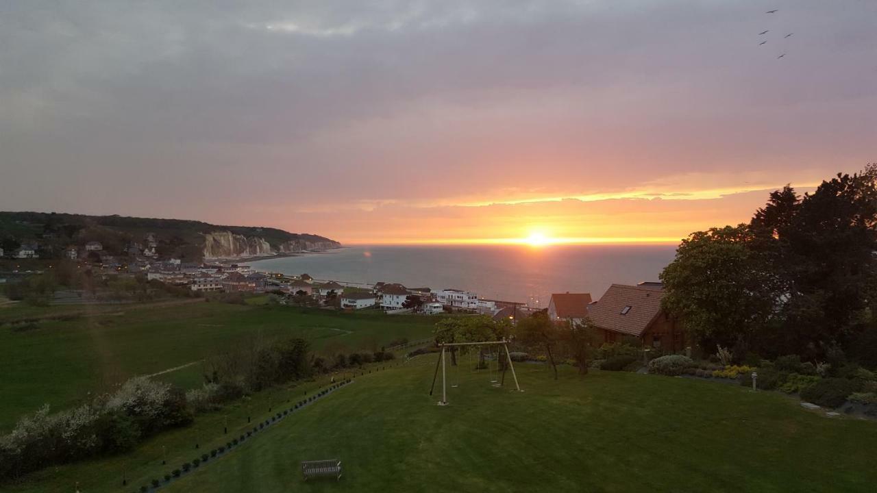 Le Tableau Apartment Pourville sur Mer Bagian luar foto
